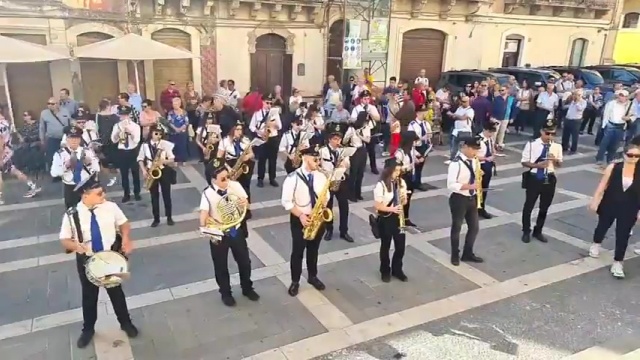 XXX Sagra della Mostarda e del Ficodindia 2022 - Sfilata dei carretti siciliani e bande musicali in Piazza Municipio